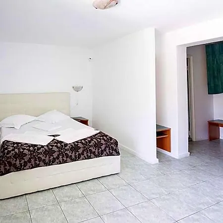 Hotel Complex Tismana 3* Constança
