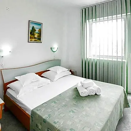 Hotel Complex Tismana 3*