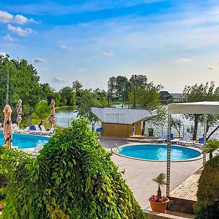 Complex Tismana 3* Hotel Constança